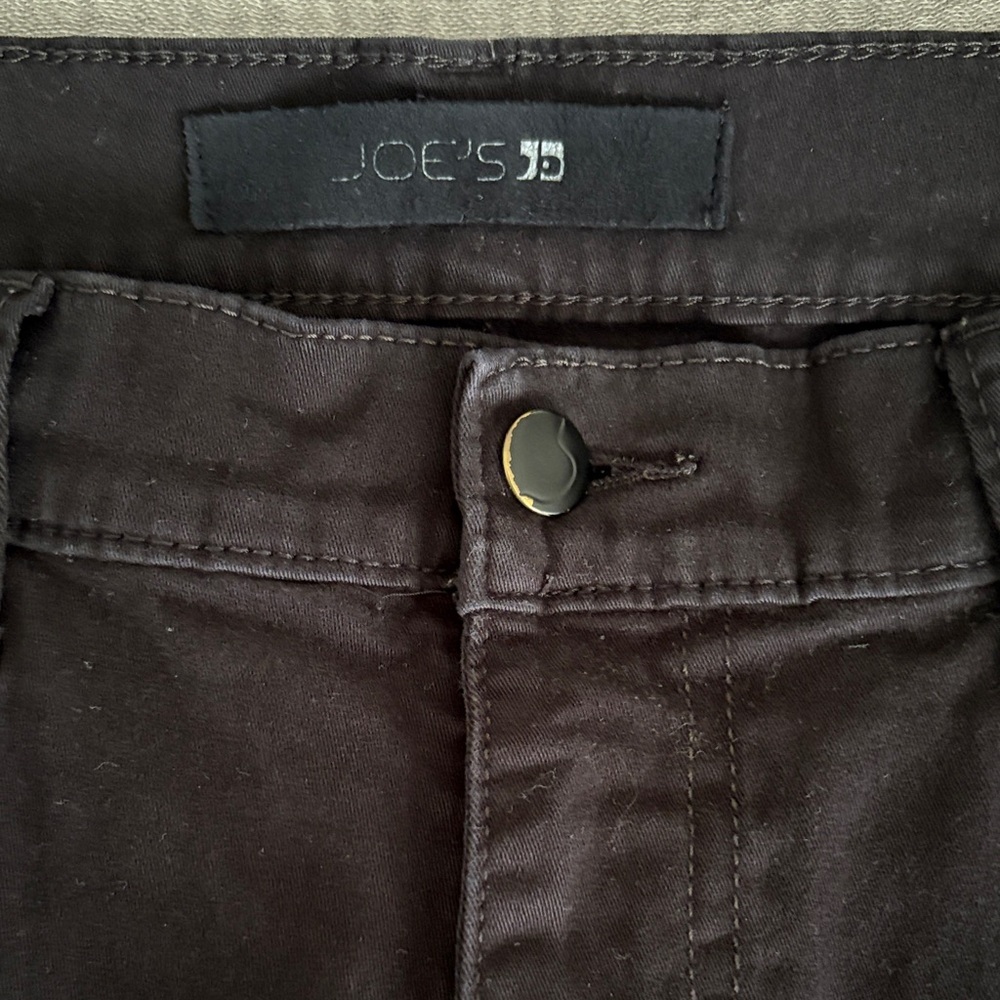 Joe's Jeans Slim Straight in Dark Brown